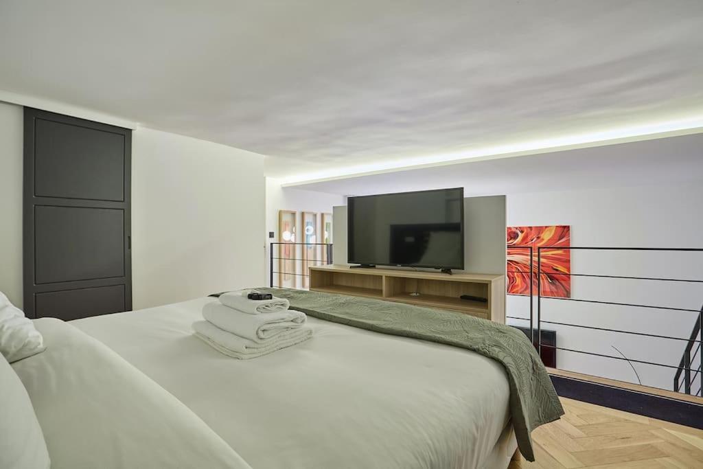 Duplex Center Of Paris By Studioprestige Экстерьер фото